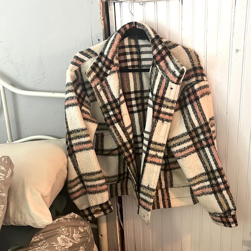 Bagatelle plaid  shacket